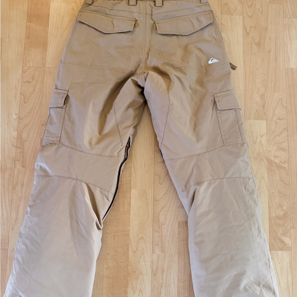 Quiksilver boys 14 large  Tan Cargo snowboard Pants